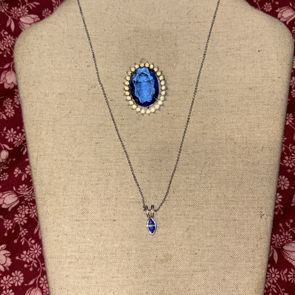 2 pieces a necklace & brochette blue diamond accent costume jewelry vintage